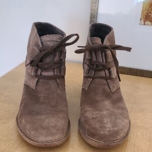 Clarks Taupe Suede Lace-Up Ankle Boots